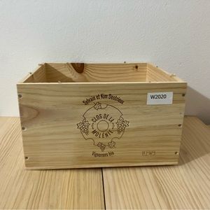 Wine crate, wood crate, wooden wine crate